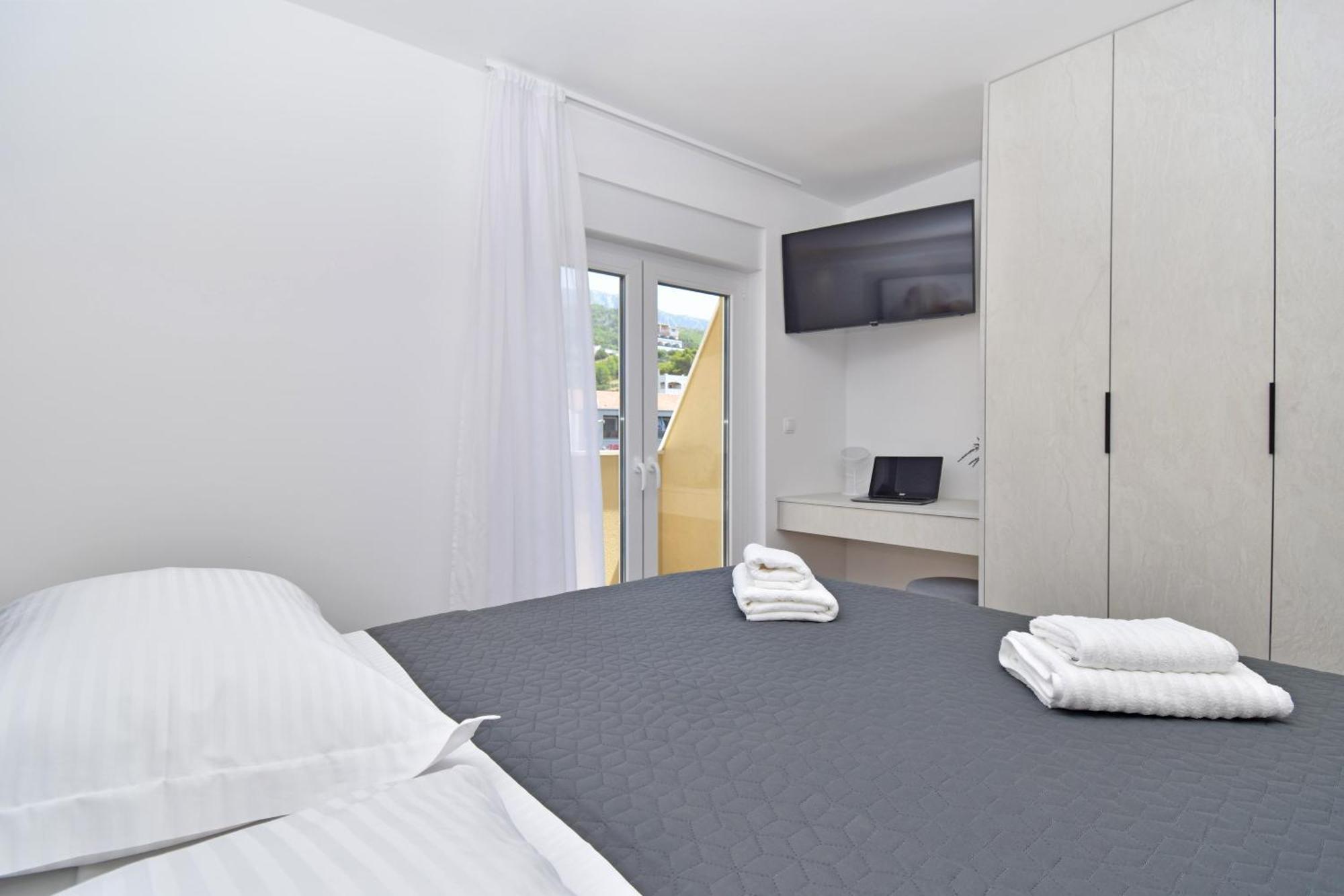 Luxury Apartments Luna Tučepi Esterno foto